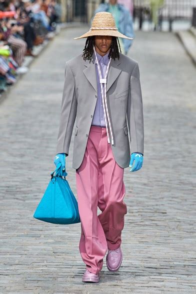 sfilata uomo louis vuitton 2020